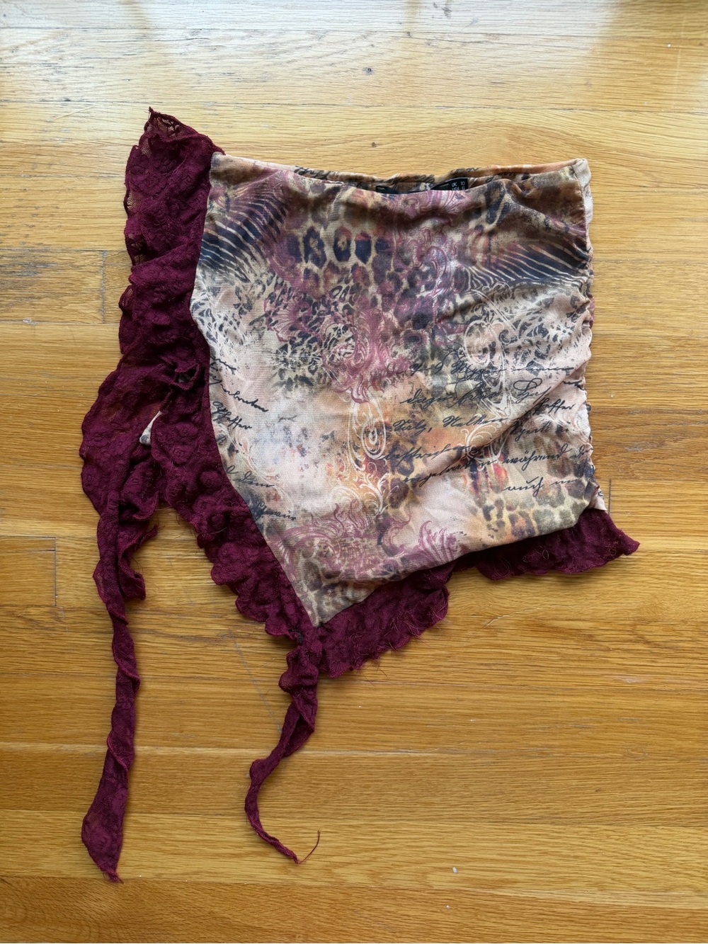Jaded London Burgundy & Beige Paisley Lace Mini Skirt - Size 6